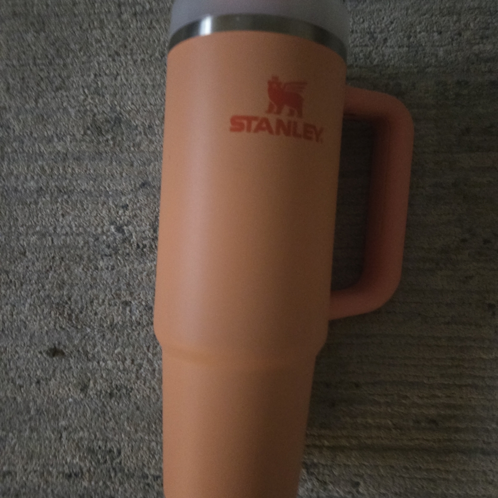 grapefruit colored stanley 30z